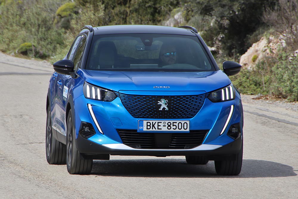 https://autogreeknews.gr/wp-content/uploads/2021/03/Peugeot-e-2008-8.jpg