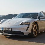 Porsche-Taycan-Cross-Turismo-(1)