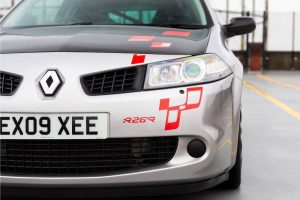 Renault-Megane-R26R 4
