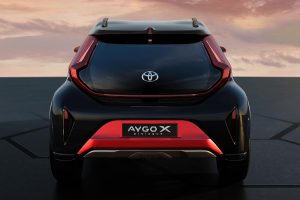 Toyoa-Aygo-X-(7)