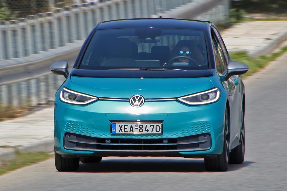 https://autogreeknews.gr/wp-content/uploads/2021/03/VW-ID.3-1ST-3.jpg