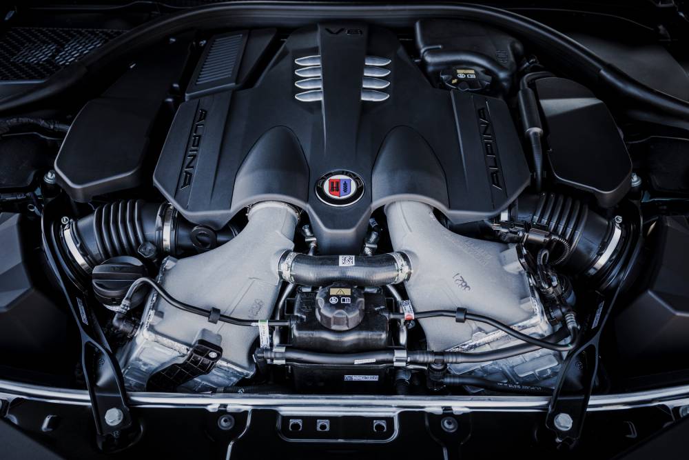 https://autogreeknews.gr/wp-content/uploads/2021/03/alpina_b8_gran_coupe_47.jpg