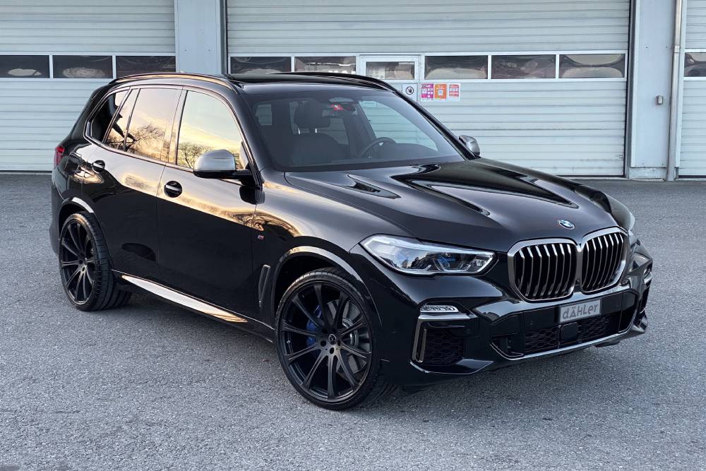 https://autogreeknews.gr/wp-content/uploads/2021/03/bmw-x5-m50i-tuning-dahler-2.jpg