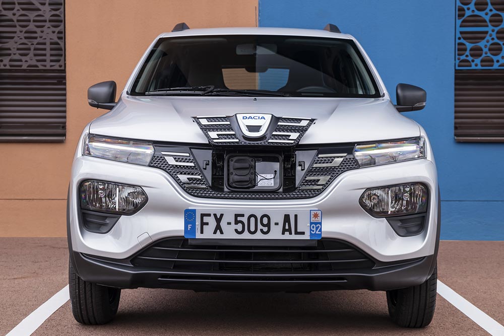 https://autogreeknews.gr/wp-content/uploads/2021/03/dacia-spring-ev-9.jpg