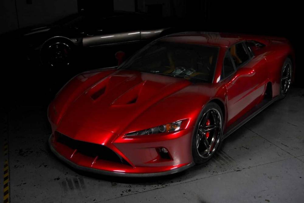 https://autogreeknews.gr/wp-content/uploads/2021/03/falcon-f7-front-3-4-4.jpg