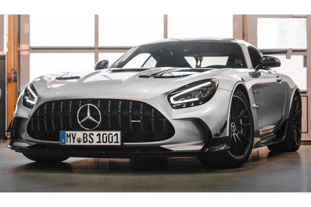 https://autogreeknews.gr/wp-content/uploads/2021/03/mercedes-amg-gt-black-series-by-opus-2.jpg