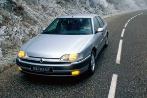 renault_safrane_21