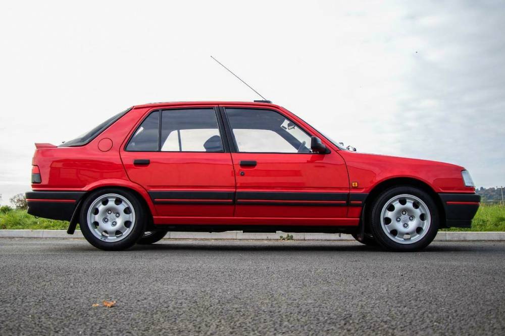 https://autogreeknews.gr/wp-content/uploads/2021/04/1991-peugeot-309-gti-4.jpg