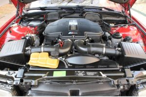 2001-BMW-E38-M5-Engine-Swap-08