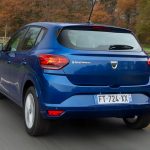2020---New-Dacia-SANDERO-tests-drive-(1)