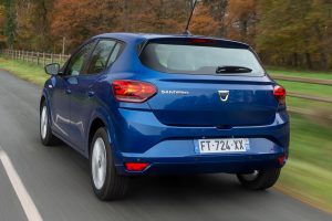 2020—New-Dacia-SANDERO-tests-drive-(1)
