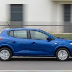 2020---New-Dacia-SANDERO-tests-drive-(2)