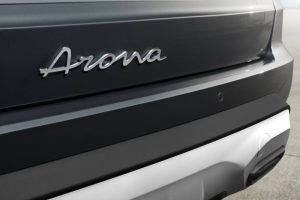 2021-SEAT-Arona-Xperience-Dark-11