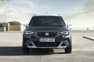 2021-SEAT-Arona-Xperience-Dark-3