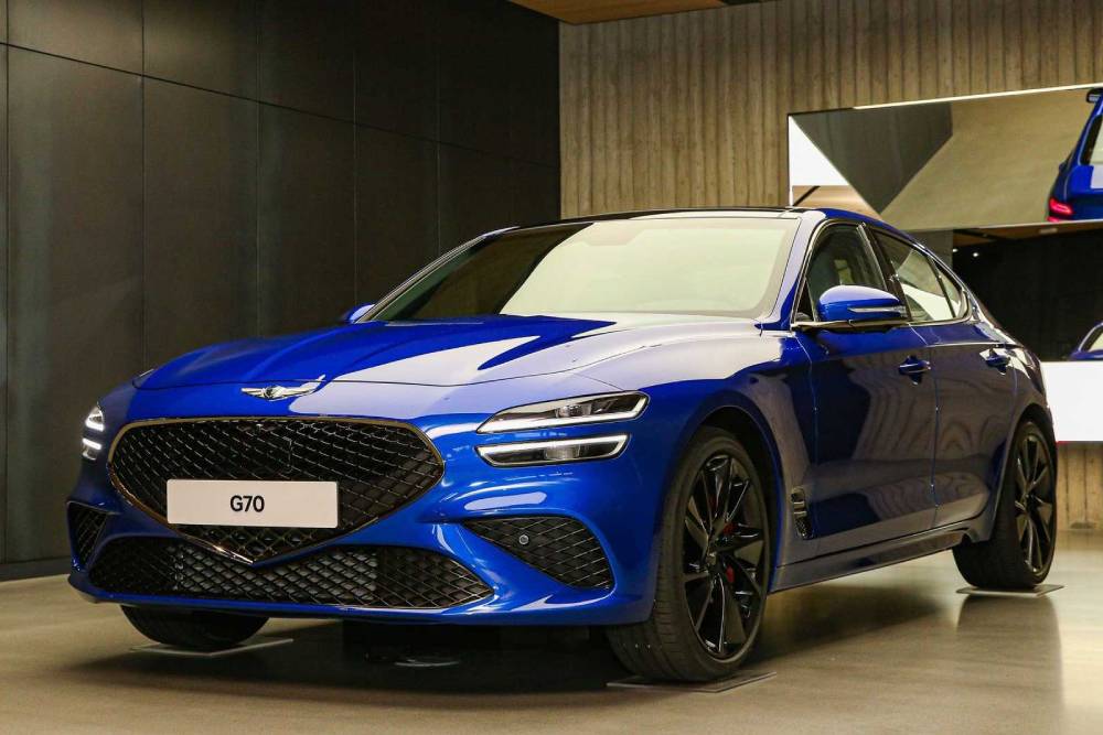 https://autogreeknews.gr/wp-content/uploads/2021/04/2021-genesis-g70-price-7.jpg