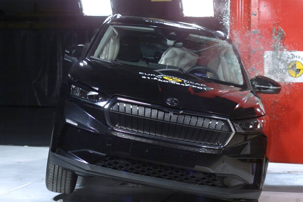 https://autogreeknews.gr/wp-content/uploads/2021/04/2021-skoda-enyaq-iv-euro-ncap-7.jpg