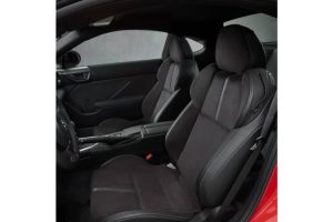 20210405-gr86-int-01