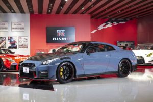 2022-Nissan-GT-R-Nismo-1