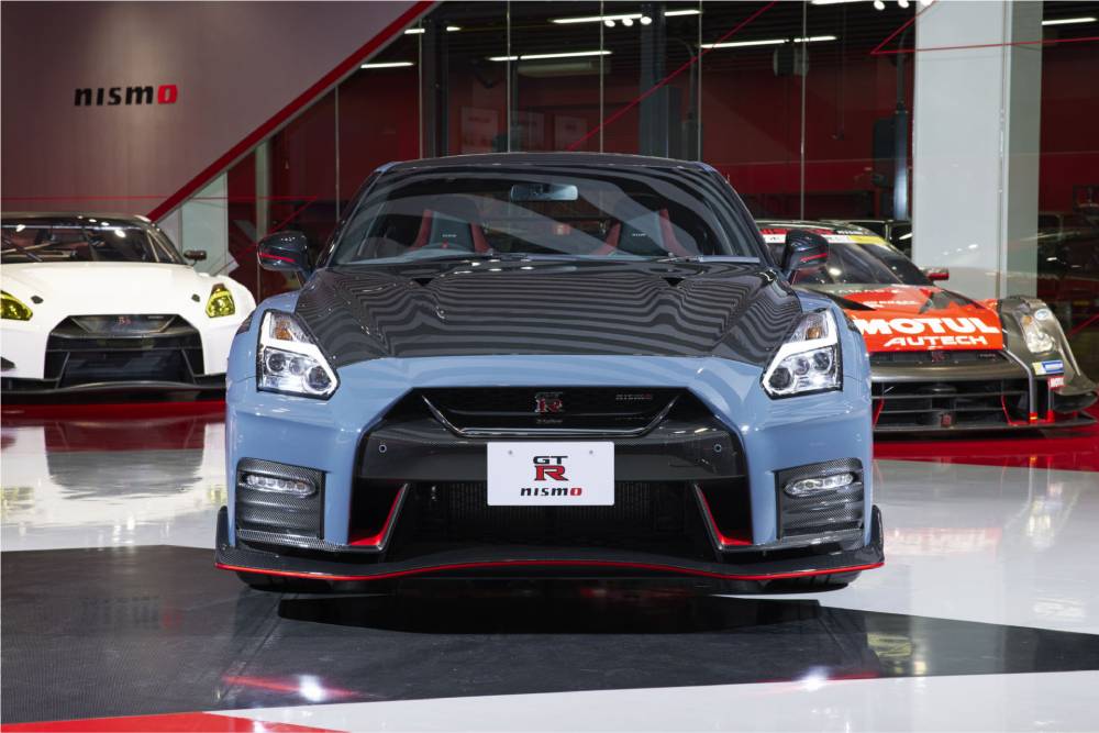 https://autogreeknews.gr/wp-content/uploads/2021/04/2022-Nissan-GT-R-Nismo-2.jpg