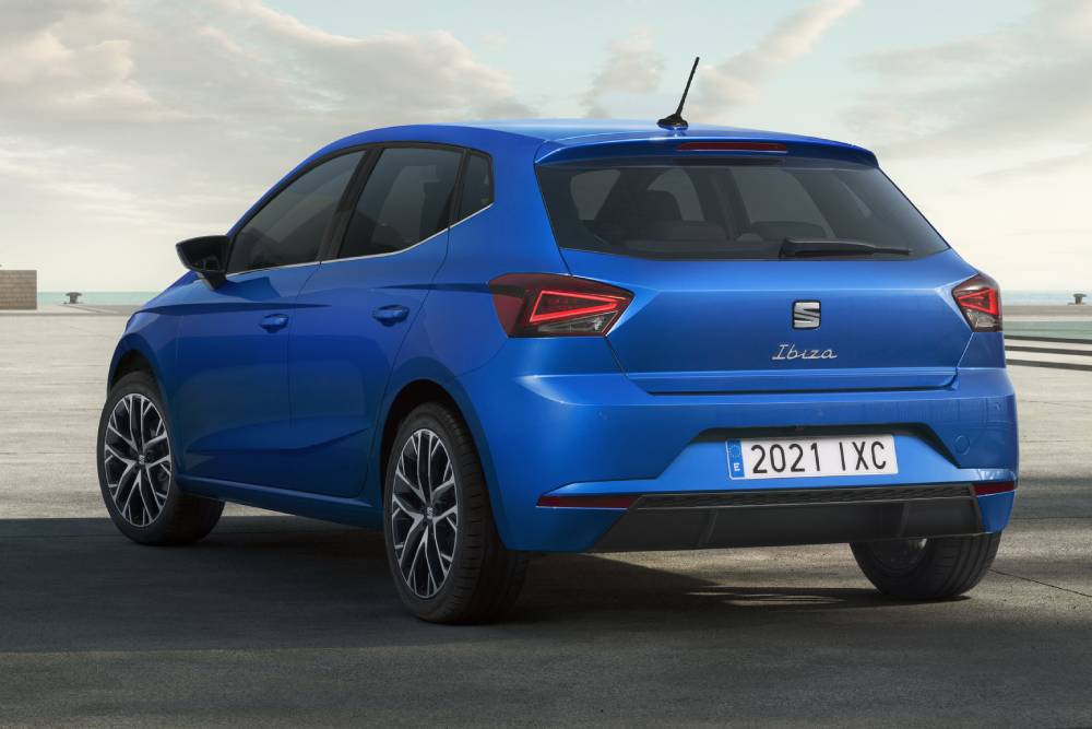 https://autogreeknews.gr/wp-content/uploads/2021/04/31-SEAT-Ibiza-Xcellence-Saphire-Blue-H.jpg