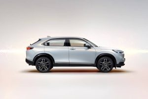 330684_Honda_HR-V_e_HEV_2021