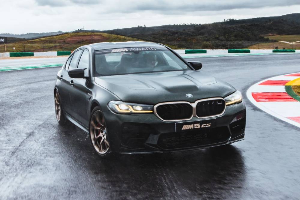 https://autogreeknews.gr/wp-content/uploads/2021/04/BMW-M5-CS-8.jpg