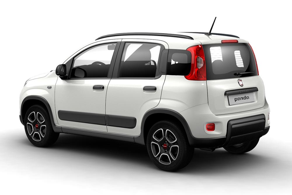 https://autogreeknews.gr/wp-content/uploads/2021/04/Fiat-Panda-1.0-Hybrid-City-Life-2.jpg