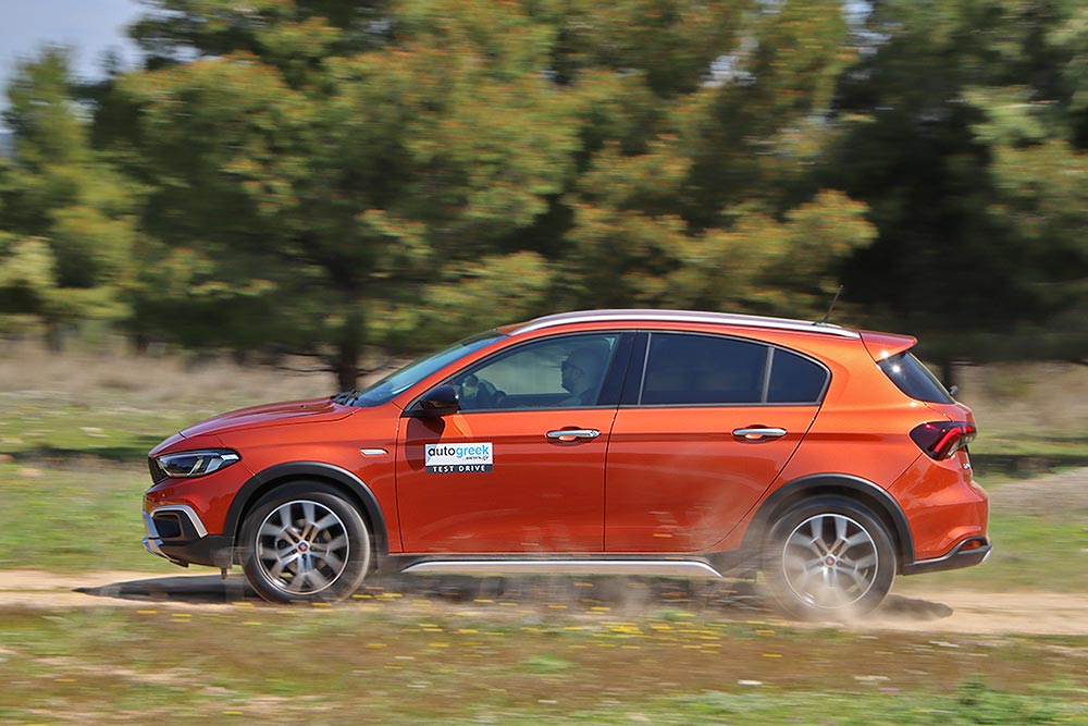 https://autogreeknews.gr/wp-content/uploads/2021/04/Fiat-Tipo-Cross-1-2.jpg