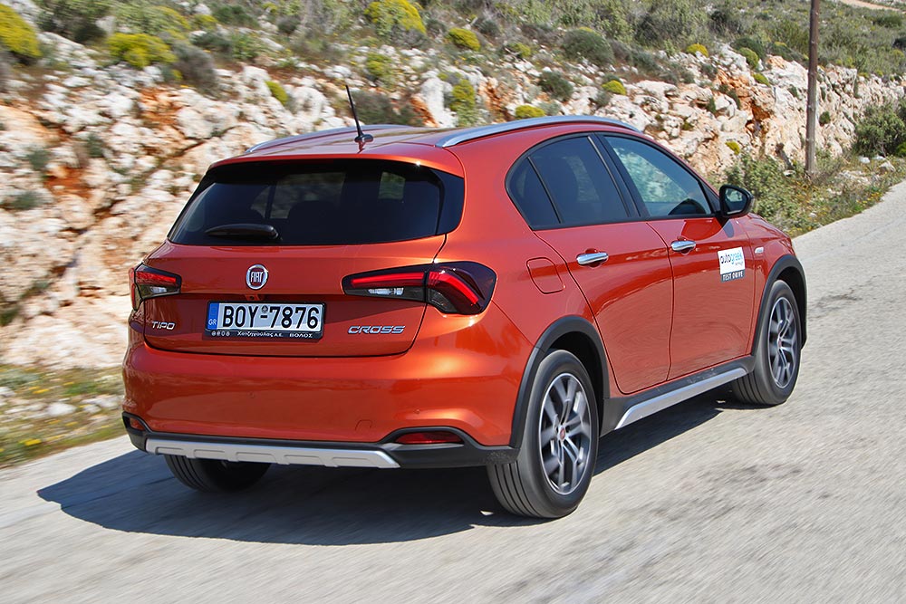 https://autogreeknews.gr/wp-content/uploads/2021/04/Fiat-Tipo-Cross-1.0T-100-2.jpg