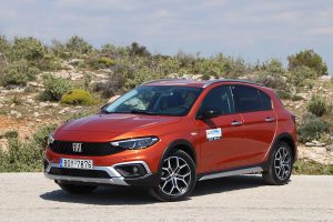 Fiat Tipo Cross 1.0T 100 (20)