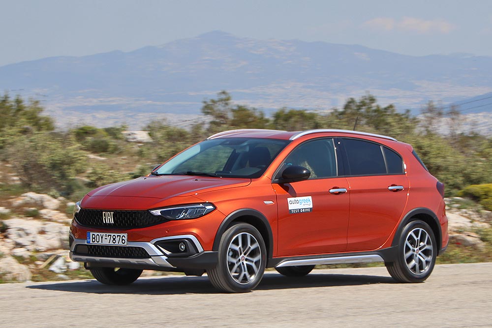 https://autogreeknews.gr/wp-content/uploads/2021/04/Fiat-Tipo-Cross-1.0T-100-29.jpg