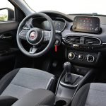Fiat-Tipo-Cross-1.0T-100-(7)