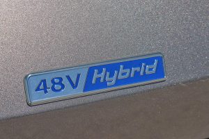 Hyundai i30 Fastback 1.5 T-GDi DCT Hybrid (14)