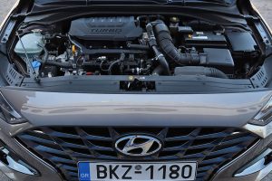 Hyundai i30 Fastback 1.5 T-GDi DCT Hybrid (34)