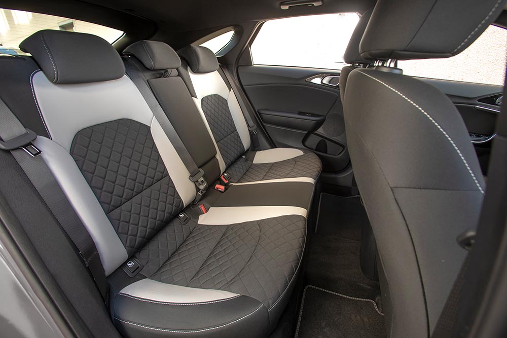 Πολύ αυτοκίνητο με μόνο 19.990 ευρώ