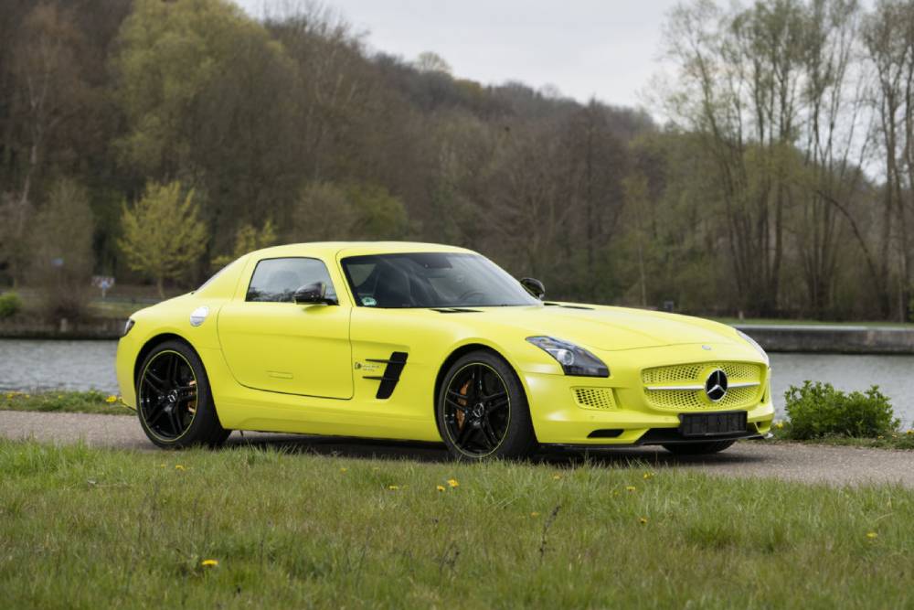 https://autogreeknews.gr/wp-content/uploads/2021/04/Mercedes-Benz-SLS-AMG-Electric-Drive-4.jpg