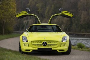 Mercedes-Benz-SLS-AMG-Electric-Drive-9