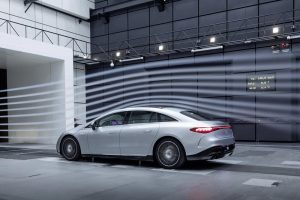 Mercedes-EQS-2021-(21)