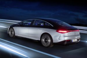 Mercedes-EQS-2021-(9)