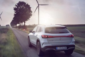 Mercedes_EQA (7)