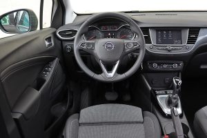 Opel Crossland 1.5D 120 6AT (18)