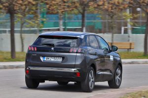 Peugeot-3008-1
