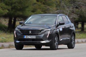 Peugeot-3008-1.2-auto-(2)