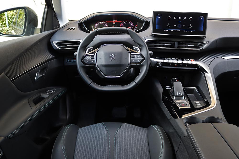 https://autogreeknews.gr/wp-content/uploads/2021/04/Peugeot-3008-1.2-auto-23.jpg
