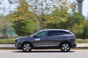 Peugeot-3008-1.2-auto-(5)