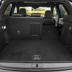 Peugeot-3008-Hybrid-(10)