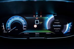 Peugeot-3008-Hybrid-(7)