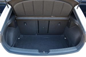 SEAT-Leon-1.5-TSI-150-FR-(16)