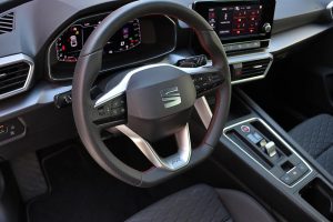 SEAT-Leon-1.5-TSI-150-FR-(27)