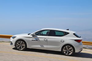 SEAT-Leon-1.5-TSI-150-FR-(40)